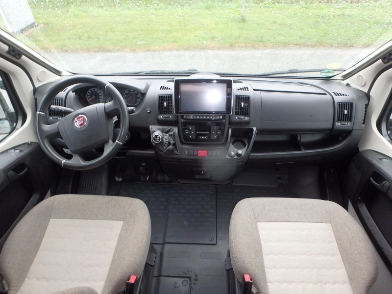 Hymer Grand Canyon 600 photo: 23