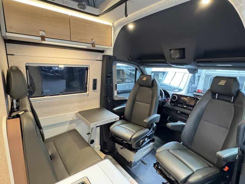 Hymer Grand Canyon S 700 4x4 - hefdak - lengtebed  foto: 2