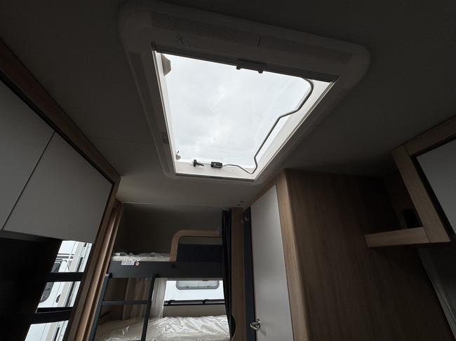 Knaus SPORT 500 QDK Christmas Special foto: 11