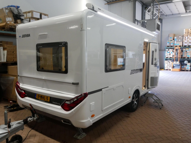 Eriba Nova 445 Mover, luifel, fietsenrek  foto: 1