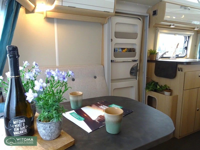 Eriba Touring - 60 Edition 530 SALE Mover+ toldo Verona foto: 3