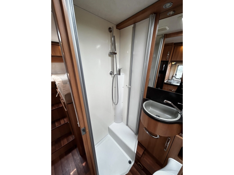 Hymer T 674 SL Enkele-bedden/2014/Euro-5  foto: 13