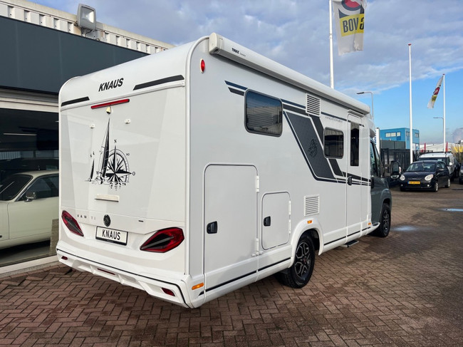 Knaus Vansation Van Ti Aut. 2x Airco Single Beds UNIQUE! photo: 2