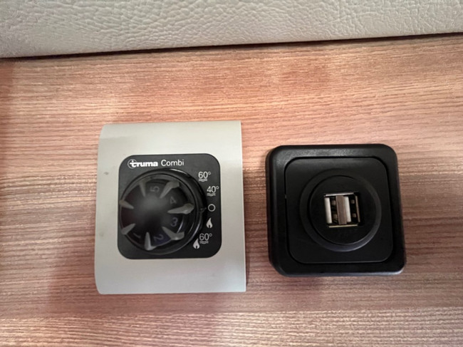 Weinsberg Caracompact R57 Carplay Ac Cruise Solarpanel Einzelbetten Foto: 15