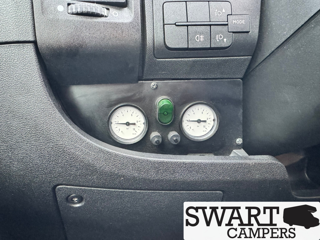 Knaus Sky TI 700 MEG, Enkele bedden 150 pk foto: 10