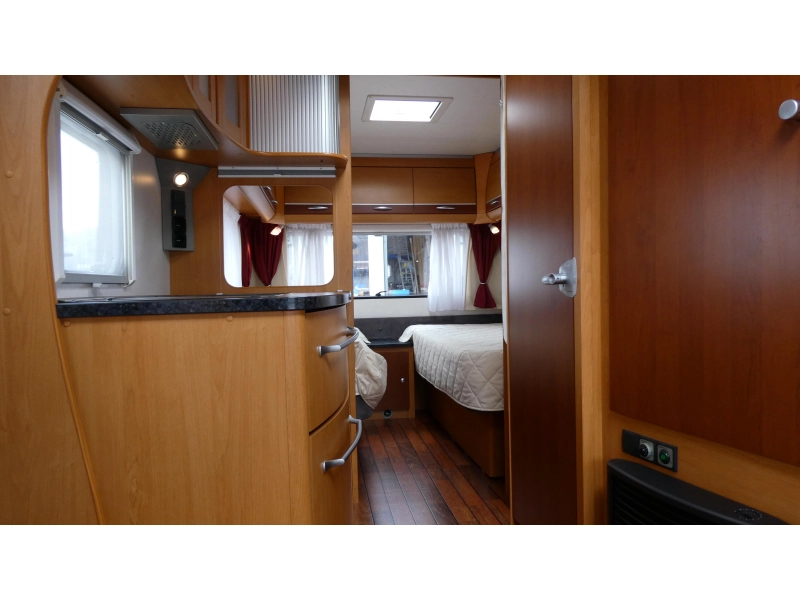 Dethleffs Beduin 510 V Thule Dachmarkise Foto: 13