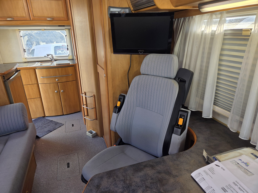Hymer  B584 Fiat/Alko 2.8jtd 2003 foto: 13