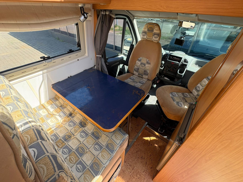 Moncayo Moncayo Liberty Van 600 SP Airco,Vastbed,130PK  foto: 11