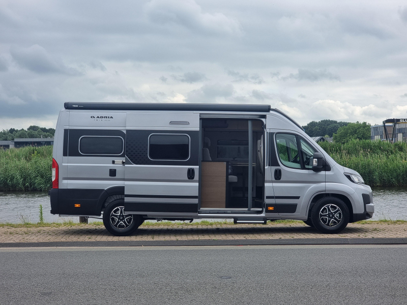 Adria Twin 640 SLB 60 Years Edition Foto: 3
