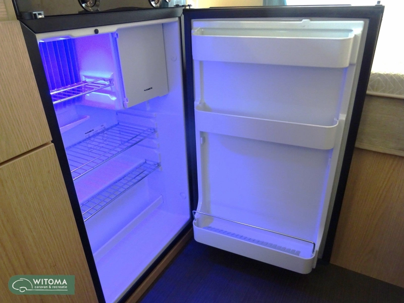 Eriba Touring - 60 Edition 530 SALE Mover+ toldo Verona foto: 11