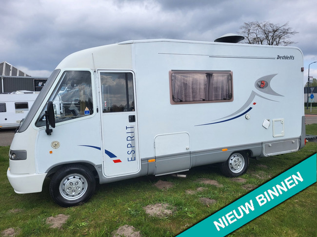 Dethleffs I 5830 1ste eigenaar,TOP CONDITIE VEEL RUIMTE foto: 18