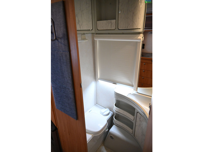 Adria Adora 472LU photo: 16