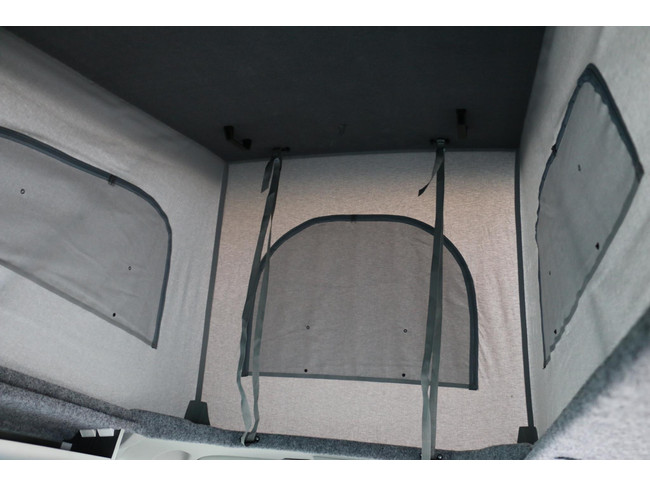 Volkswagen Transporter Camper TDI 150PS T6 Automatik | Klimaanlage | Sitzheizung | Elektr. Fenster | 4 Schlafpl&auml;tze | neues Interieur | K&uuml;hlschrank + Gefrierfach | Foto: 21