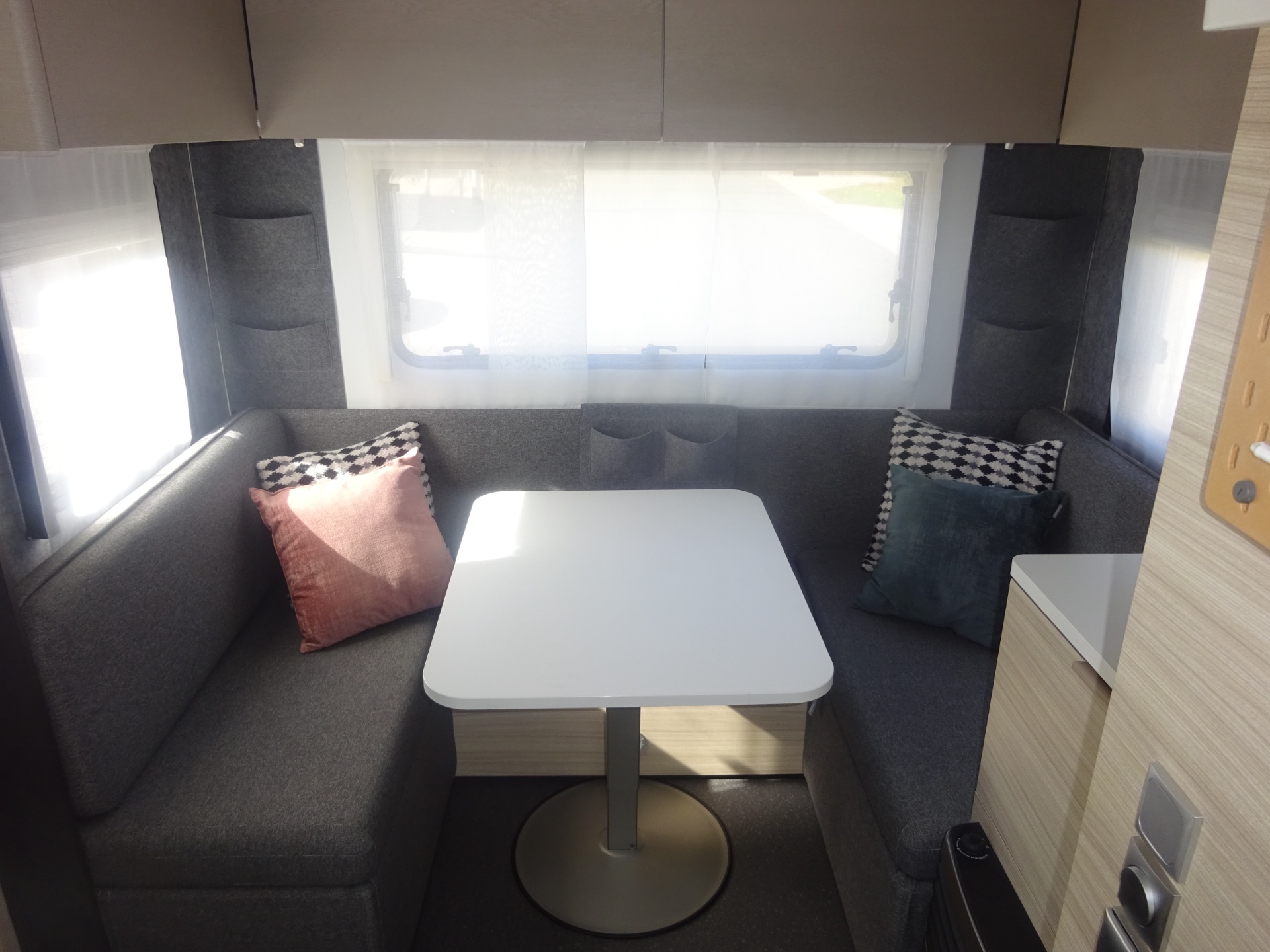 Adria Altea 492 LU Enkele Bedden+Luifel+Mover+Vloerverwarming foto: 13