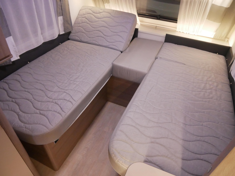 Caravelair Allegra 450 mover, portabicicletas foto: 12