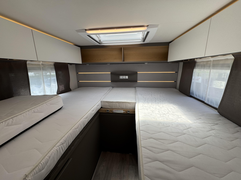 LMC Tourer Lift H 730 G photo: 3