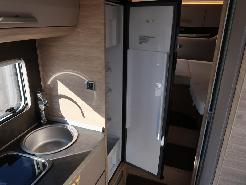 Knaus Van TI 650 MEG LEVELSYST / KLIMAANLAGE/ 177 PS Foto: 7