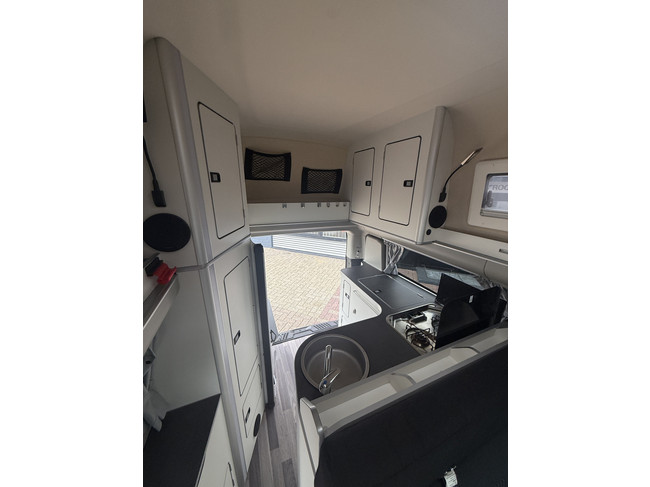 Ford Nugget plus techo alto Westfalia autom&aacute;tico 170 cv 4 plazas aire acondicionado c&aacute;mara control de crucero llantas de aleaci&oacute;n gancho de remolque desmontable pdc d/t foto: 18
