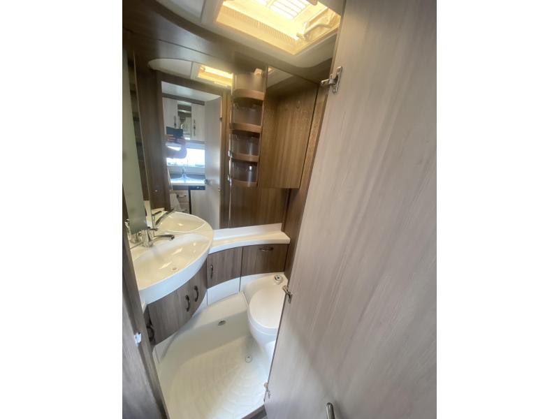 Hobby De luxe Easy 460 LU Limited Edition  foto: 19