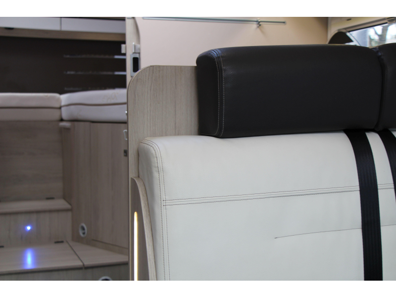 Challenger Graphite 387 GA Lits jumeaux + Lit pavillon photo : 32