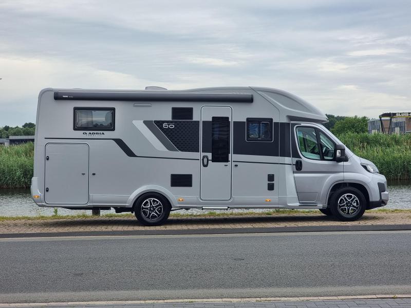 Adria Coral 670 DL 60 Years Edition  foto: 1