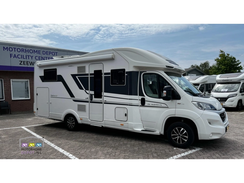 Adria Matrix 670 DL Eerste eigenaar!  foto: 1