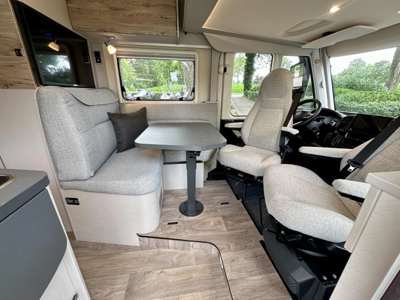 Hymer Exsis-I 580 PURE | zeer compleet!  foto: 8