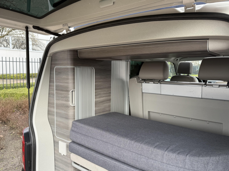 Volkswagen T6 California Ocean 2019 117000KM TWO-TONE photo: 22