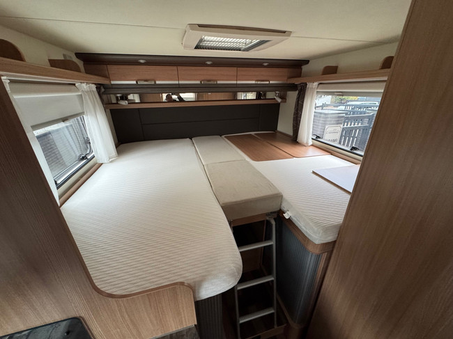 Knaus R16 Knaus Sky TI Silver Selection 700 MEG Airco AUT 31dkm foto: 14
