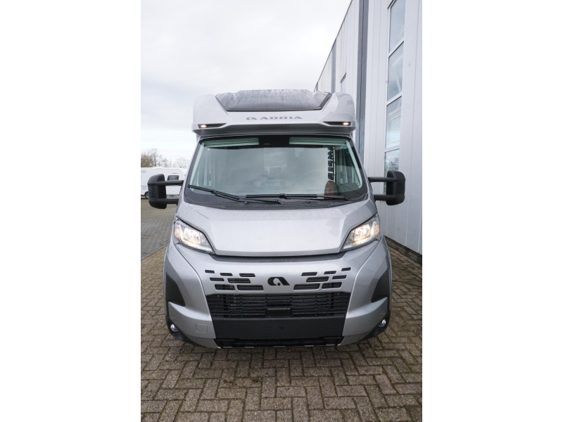Adria Coral Supreme 670 DL 180pk/aut./4400kg  foto: 1