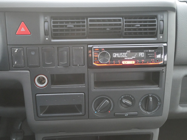 Volkswagen T4 Buscamper, California Inbouw, Lage Km foto: 6