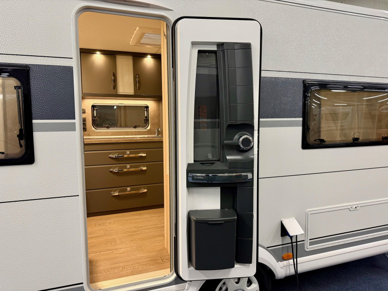 Hobby De Luxe 460 UFE foto: 20
