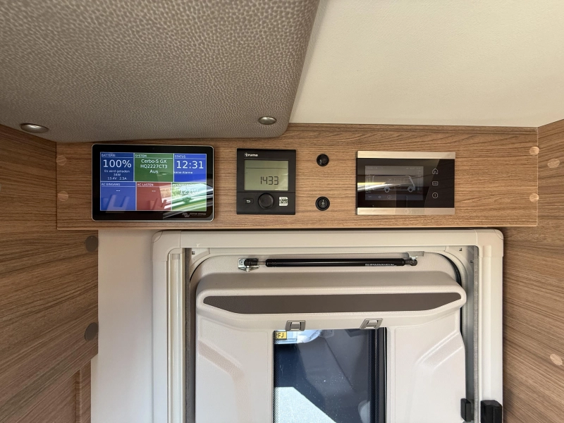 Knaus Van TI 640 MEG 180cv Autom&aacute;tico con todas las opciones foto: 18