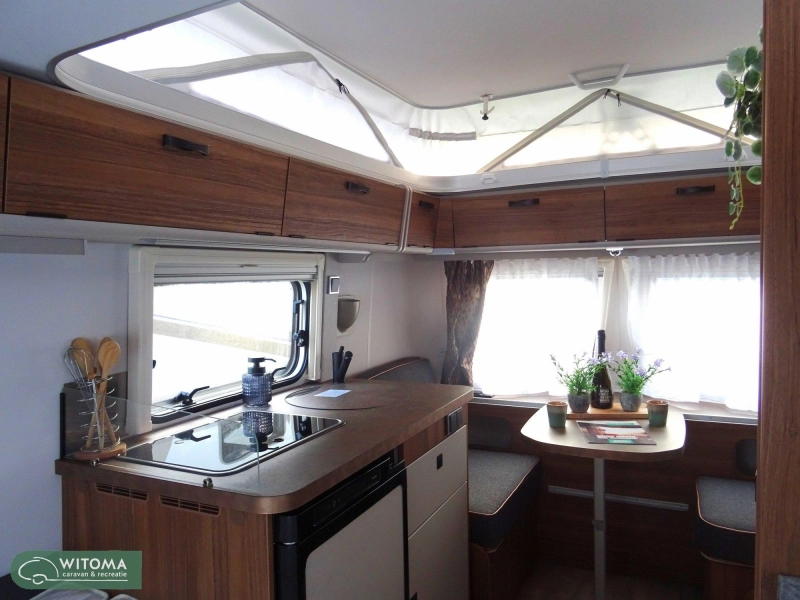 Eriba Touring 310 Ahora con mover gratis foto: 2