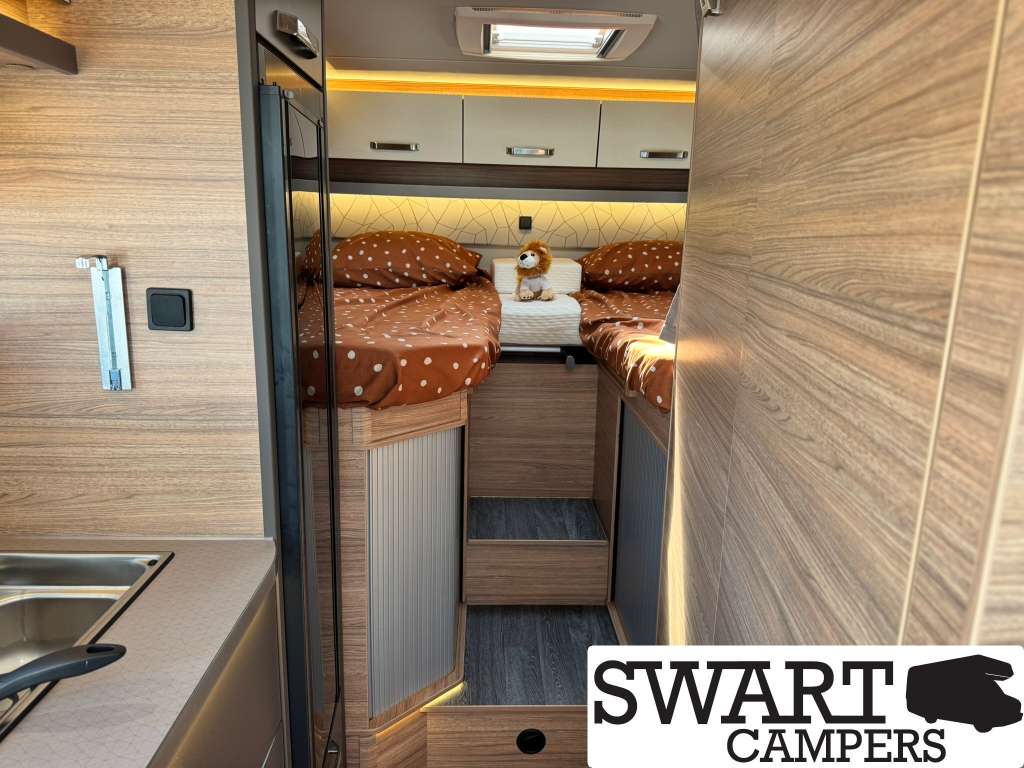 Weinsberg CaraLoft  Ford 650 MEG foto: 17