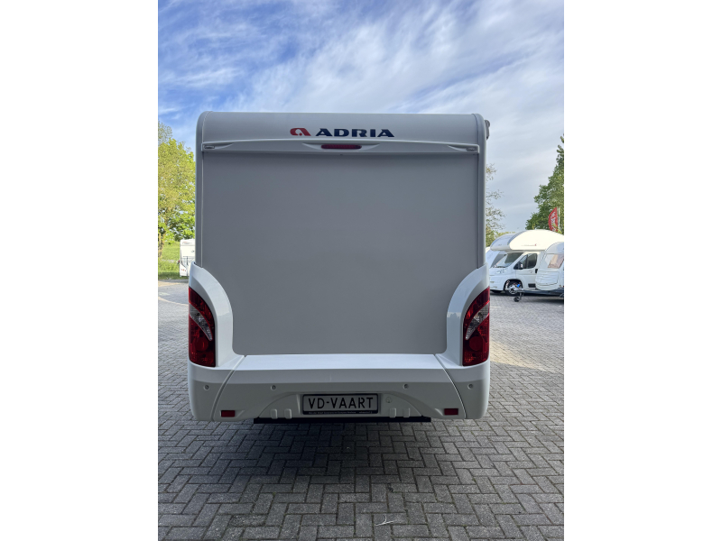 Adria Compact 600 SL SINGLE BEDS photo: 2
