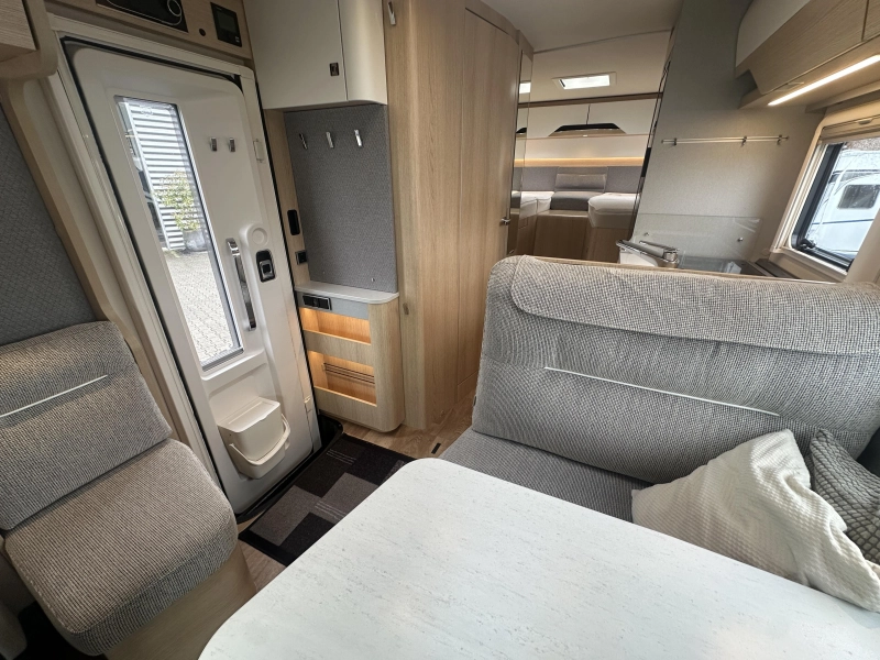 Hymer B 600 Mercedes Automaat ALKO  foto: 6