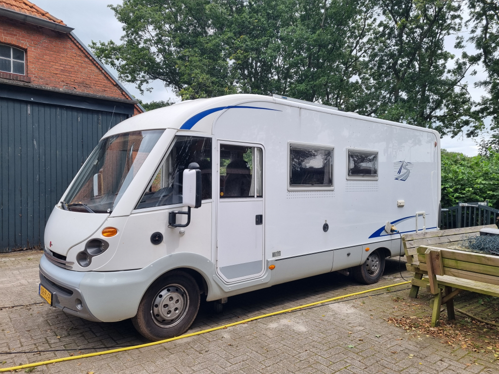 BUERSTNER Elegance 685 Foto: 5