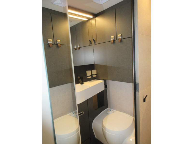 Hymer ML-T 580 4X4 Cross Trail + cama XXL foto: 9