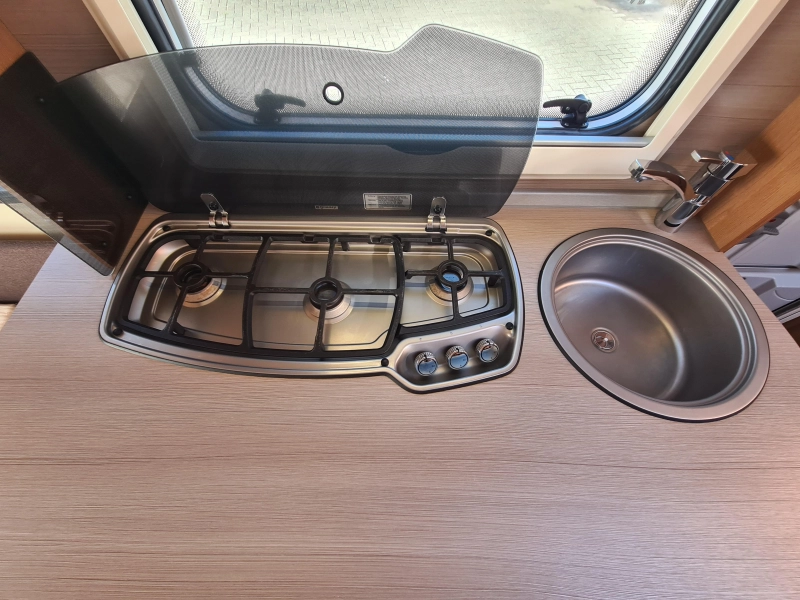 Knaus Sport 400 QD photo : 11