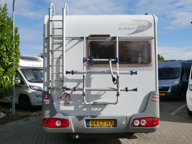 Dethleffs H 5940 Esprit, Cama francesa, Garaje foto: 20