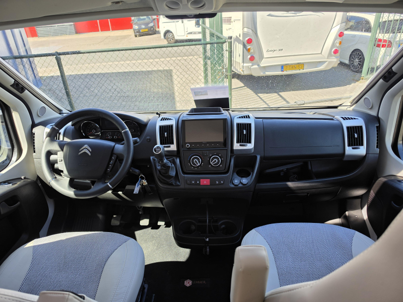 Etrusco T 6900 SB Now also available for rent! photo: 2