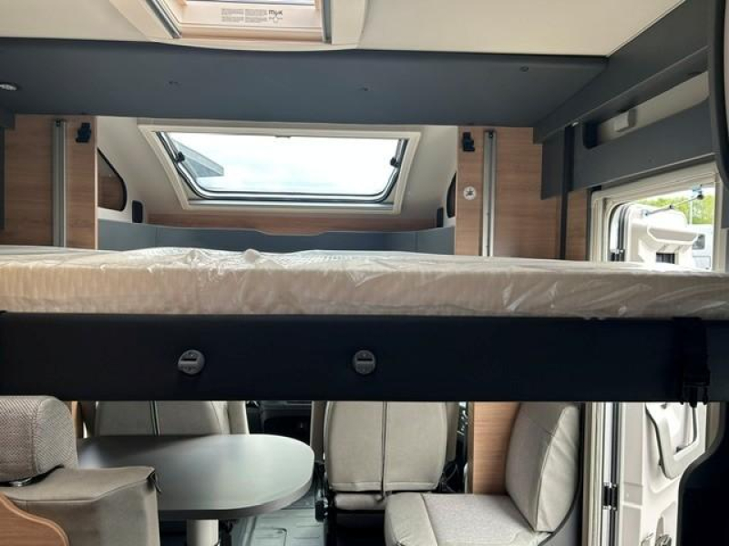 Knaus L!ve Wave 650 MEG BLACK SELECTION  foto: 6