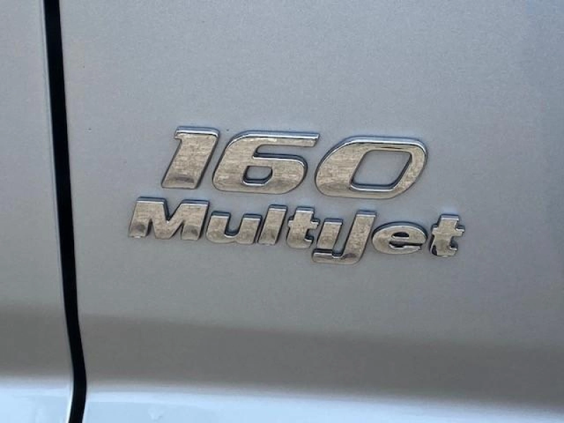 B&uuml;rstner Privilege 615 T 160 PS Foto: 12