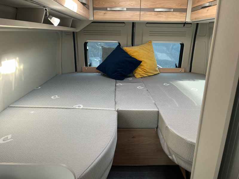 Dethleffs Globetrail 640 ES - met Van N Bike  foto: 13