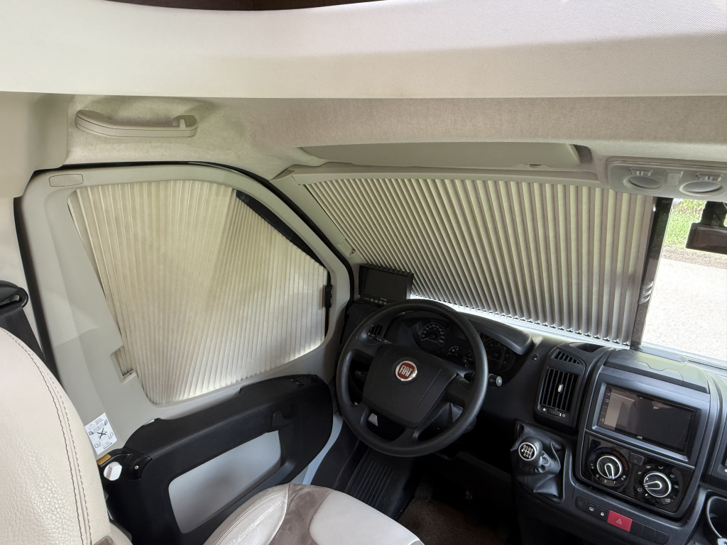 PILOTE P746GJ foto: 15