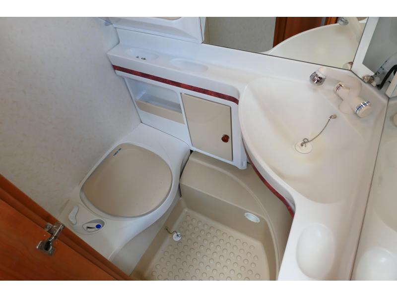 Hobby Excellent 560 UL Einzelbetten und Mover Foto: 9