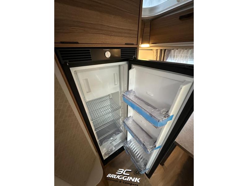 Eriba Touring 642 - HERFSTAANBIEDING!  foto: 5