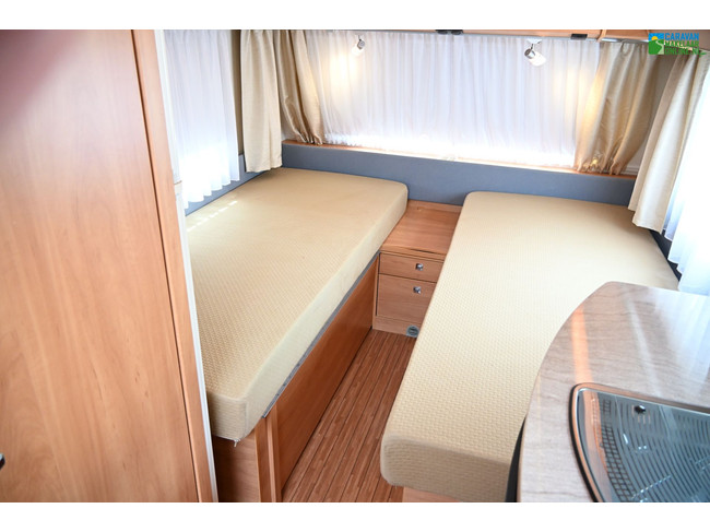 Dethleffs Camper 470ER foto: 16