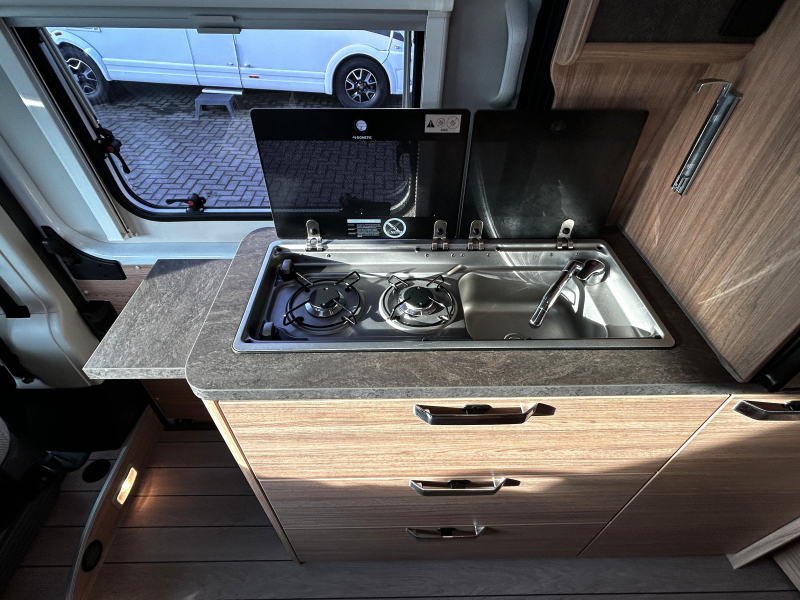 Weinsberg CaraBus 600 MQH Dwarsbed/2025/Euro-6/5.9M  foto: 15